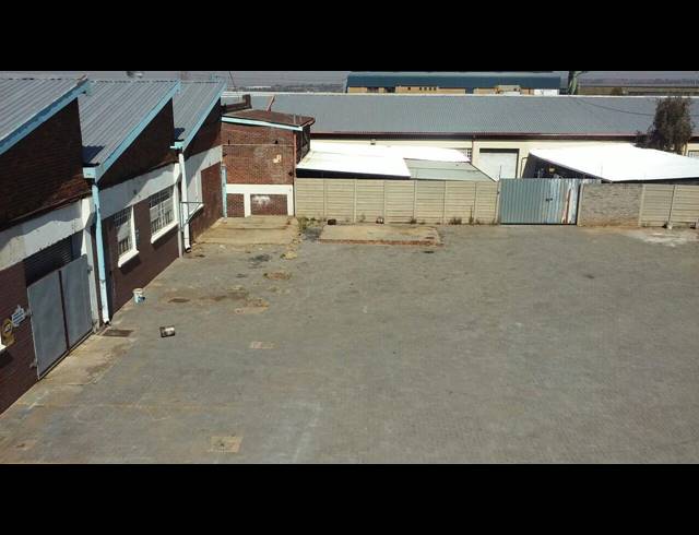 839M² WAREHOUSE TO LET IN BENROSE